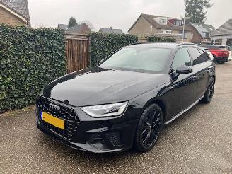damaged Audi A4 35 TFSI S edition Competition HYBRIDE  150 pk AUTOMAAT