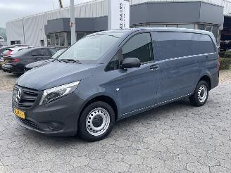 damaged commercial vehicles Mercedes Vito 110 CDI Functional Lang 2021/8