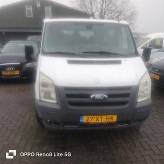 Vaurioauto  commercial vehicles Ford Transit  2007/10