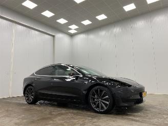 Vaurioauto  passenger cars Tesla Model 3 Standard RWD Plus Panoramadak 2020/12