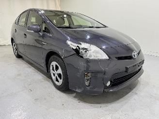 schade Toyota Prius HB 1.8 Dual VVT-i HEV Exe