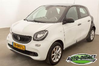 dommages  camping cars Smart Forfour 1.0 Business Solution Airco 2018/9