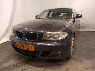 damaged passenger cars BMW 1-serie 1 serie (E87/87N) Hatchback 5-drs 116i 2.0 16V (N43-B20A) [90kW]  (01-=
2009/06-2011) 2011/8