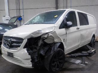 skadebil auto Mercedes Vito Vito (447.6) Van 1.6 111 CDI 16V (OM622.951(R9M-503)) [84kW]  (10-2014=
/...) 2016