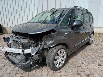 krockskadad bil bromfiets Citroën C3 C3 Picasso (SH) MPV 1.6 16V VTI 120 (EP6C(5FS)) [88kW]  (02-2009/10-20=
17) 2013/1