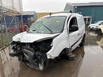 krockskadad bil auto Renault Kangoo Kangoo Express (FW), Van, 2008 1.5 dCi 75 FAP 2019/8