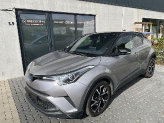 skadebil auto Toyota CH-R TOYOTA CHR 2019 HYBRIDE 2019/4