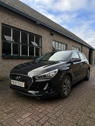 Auto incidentate Hyundai I-30  2017/6