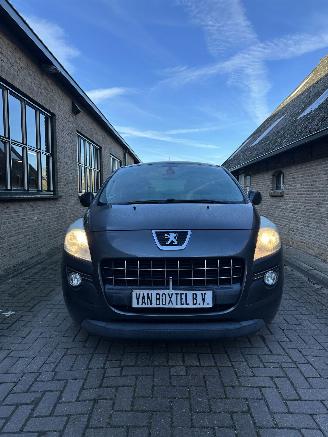 Peugeot 3008 1.6 VTi ST picture 2