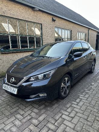 uszkodzony samochody osobowe Nissan Leaf N-Connecta 40 kwh 2019/12