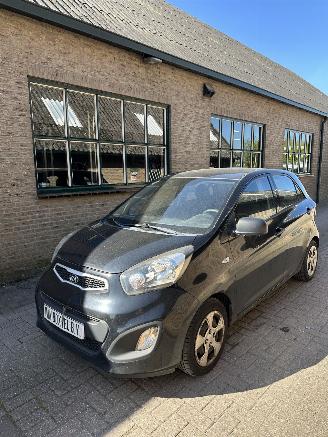  Kia Picanto  2014/10