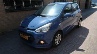 Auto incidentate Hyundai  Hyundai i10 1.0i Go! 2015/1