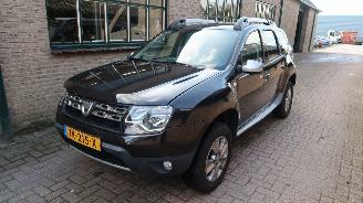 Voiture accidenté Dacia Duster Dacia Duster 1.6 SCe 4x2 2015/9