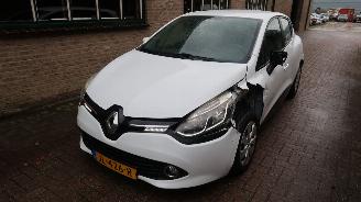 skadebil auto Renault Clio Renault Clio 1.5 dCi ECO Expression 2016/4