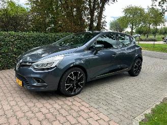 Renault Clio GERESERVEERD!!! 0.9 TCe Intens picture 8