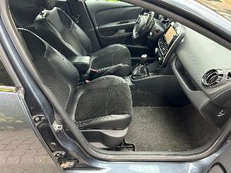 Renault Clio GERESERVEERD!!! 0.9 TCe Intens picture 4