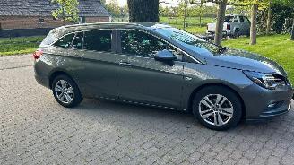 Unfallwagen Opel Astra SPORTS TOURER 1.4 Online Edition 2018/6