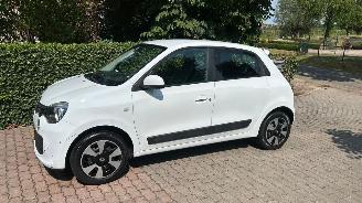 Renault Twingo 1.0 SCe Collection picture 3