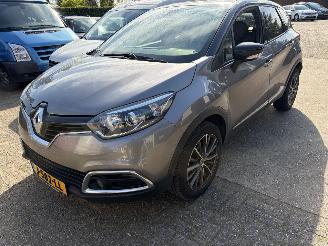 Schadeauto Renault Captur  2017/2