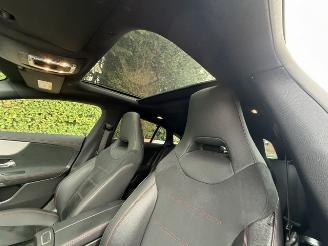 Mercedes Cla-klasse SHOOTING BREAK 250e AMG LINE. PANO | HUD | FULL OPTIONS | SCHROEFSCHADE ! picture 10