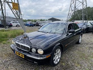 Voiture accidenté Jaguar XJ 3.0 V6 Sport 2004/1