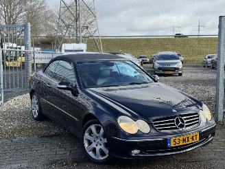 Schadeauto Mercedes CLK Mercedes CLK-klasse Cabrio 240 Avantgarde 2004/3
