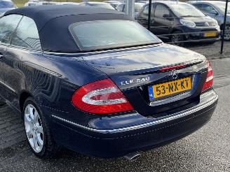 Mercedes CLK Mercedes CLK-klasse Cabrio 240 Avantgarde picture 8