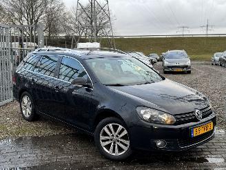 damaged passenger cars Volkswagen Golf Golf variant 1.2 TSi Style Bluemotion 2012/1