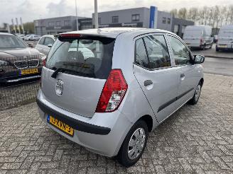 Hyundai I-10 1.1 active cool picture 5