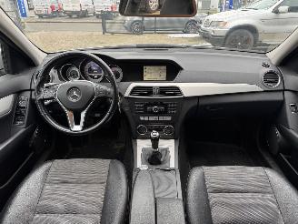 Mercedes C-klasse c180 Avantgarde 109.000 KM NAP! picture 17