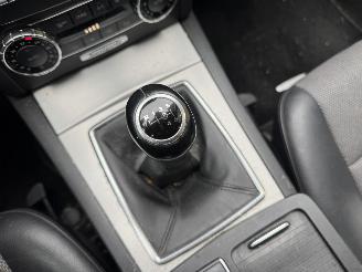 Mercedes C-klasse c180 Avantgarde 109.000 KM NAP! picture 15