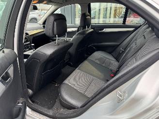 Mercedes C-klasse c180 Avantgarde 109.000 KM NAP! picture 21