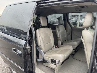 Chrysler Grand-voyager 3.3i V6 Limited picture 17