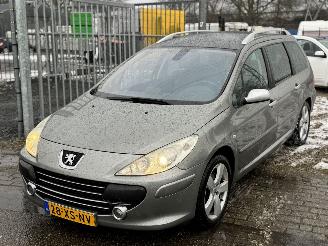 Peugeot 307 2.0-16V ST Pack Business picture 5