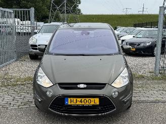 Ford S-Max 2.0 TDCi Titanium 7 Persoons picture 4