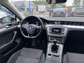Volkswagen Passat 1.6 TDI Comfortline picture 22