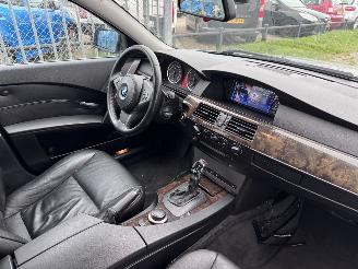 BMW 5-serie 523i business Line picture 17