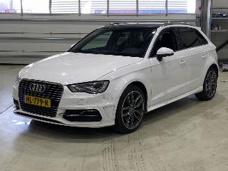 Auto incidentate Audi A3 SPORTBACK E-TRON 2015/12