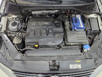 Volkswagen Passat Comfortline PANO/DSG picture 11
