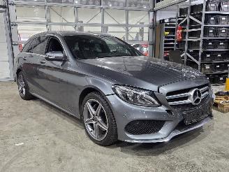 Voiture accidenté Mercedes C-klasse c 180 BlueTEC amg line 2018/2