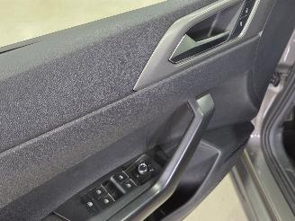 Volkswagen Polo highline picture 8