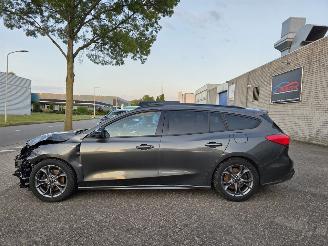 Ford Focus ST-Line Automaat Keyless Acc Camera Led Navi Lane-Assist Stuurverw. 92KW/125PK picture 2