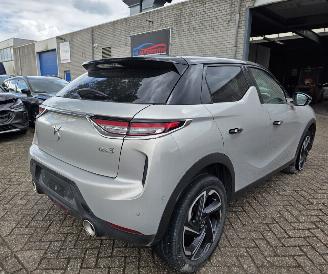 Avarii autoturisme DS Automobiles DS 3 Crossback Grand-Chic Automaat Leder Head-Up Navi Matrix-Led Camera Massage Sport-Mode 114KW/155PK 2021/4