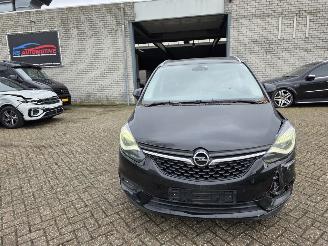 Opel Zafira Tourer Cosmo 7-Persoons Leder Led Navi Camera Stoelverw. Trekhaak 99KW/135PK picture 8