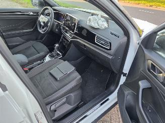 Volkswagen T-Roc 1.5TSI R-Line DSG Virtual Navi IQ-Light Sport-Mode Massage Camera Sfeerverl. Stoelverw. Trekhaak Ecc Acc 110KW/150PK picture 9
