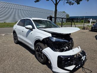 Volkswagen T-Roc R-Line 1.5eTSI IQ-Light Drive-Mode Camera Virtual Keyless Sfeerverl. Trekhaak 110KW / 150PK picture 2