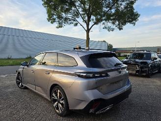 Unfallwagen Peugeot 308 SW Allure Automaat Virtual Keyless Camera Navi Led 96KW/131PK 2023/12