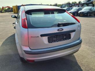 Ford Focus Focus 2, Hatchback, 2004 / 2012 2.0 16V picture 3