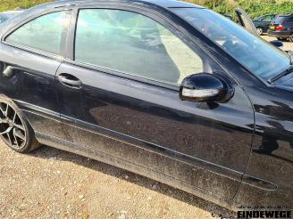 Mercedes C-klasse C Sportcoupe (C203), Hatchback, 2000 / 2008 1.8 C-180K 16V picture 11