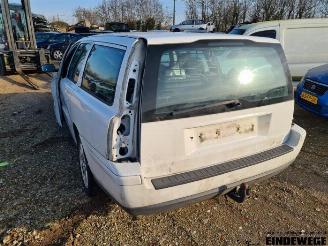 Volvo V-70 V70 (SW), Combi, 1999 / 2008 2.4 D5 20V picture 2